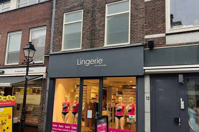 Winkelruimte te Huur Leerdam Centrum 120m²
