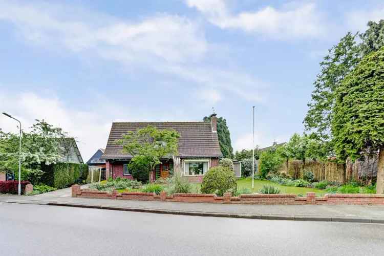 Ruime Vrijstaande Woning Krabbendijke - 4 Slaapkamers - 2 Badkamers - Garage