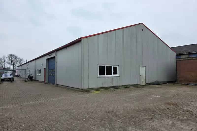 Bedrijfshal te Huur Buitenpost 270m2