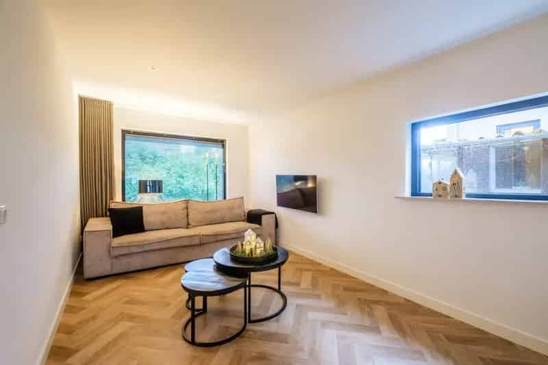 Gerenoveerde Dijkwoning Genemuiden Luxe Afwerking