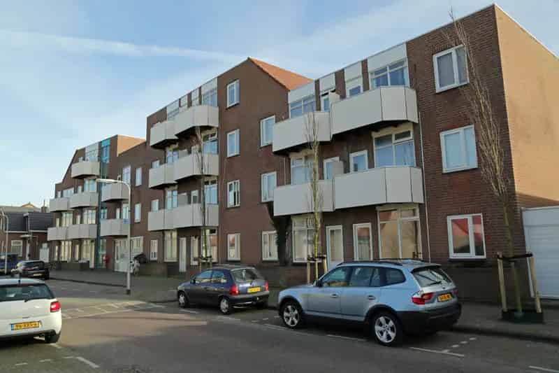 Appartement nabij winkels en strand  -  Stek Wonen