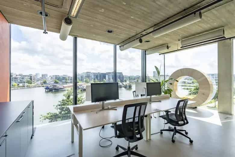 303 m2 kantoorruimte te huur in Amsterdam