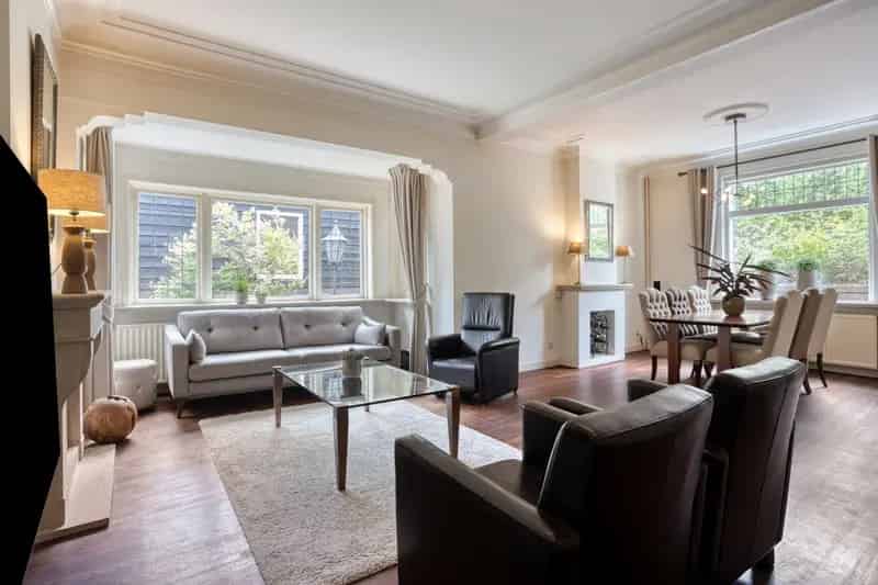 Tweekapper Lent 4 slaapkamers Grote Schuur Ruime Tuin