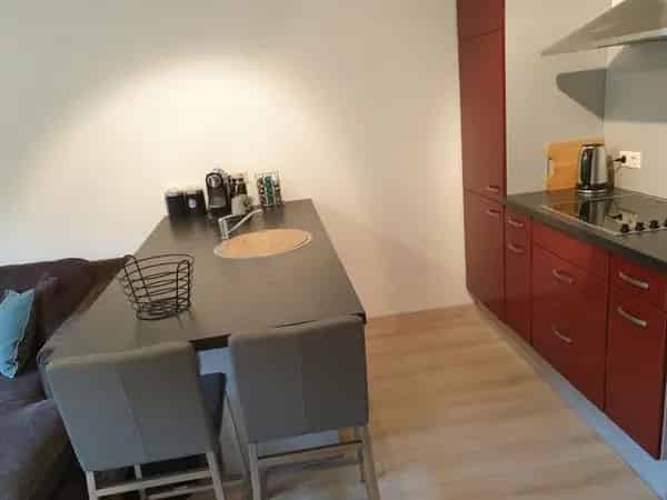 Appartement Oss: Slaapkamer Balkon Berging Parkeren Nabij Centrum