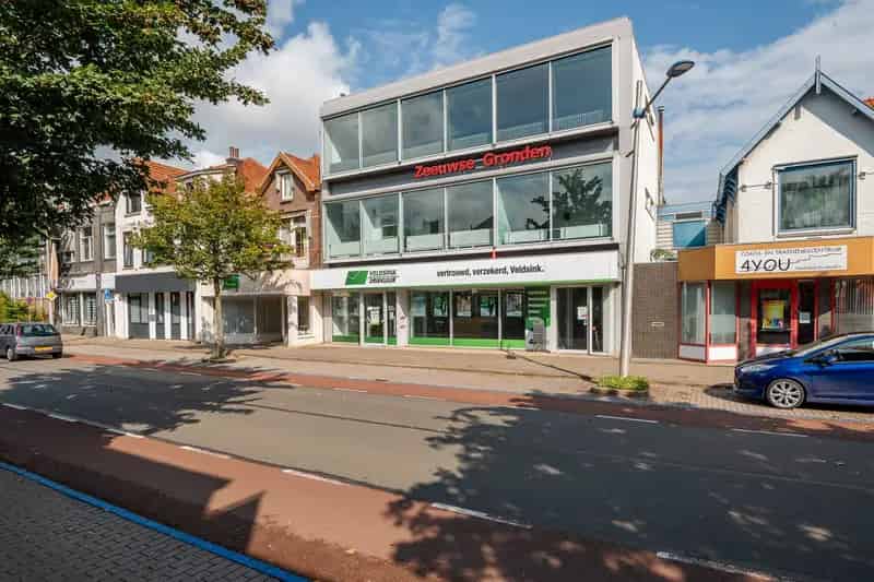 Kantoorgebouw met Transformatiepotentieel te Koop in Terneuzen