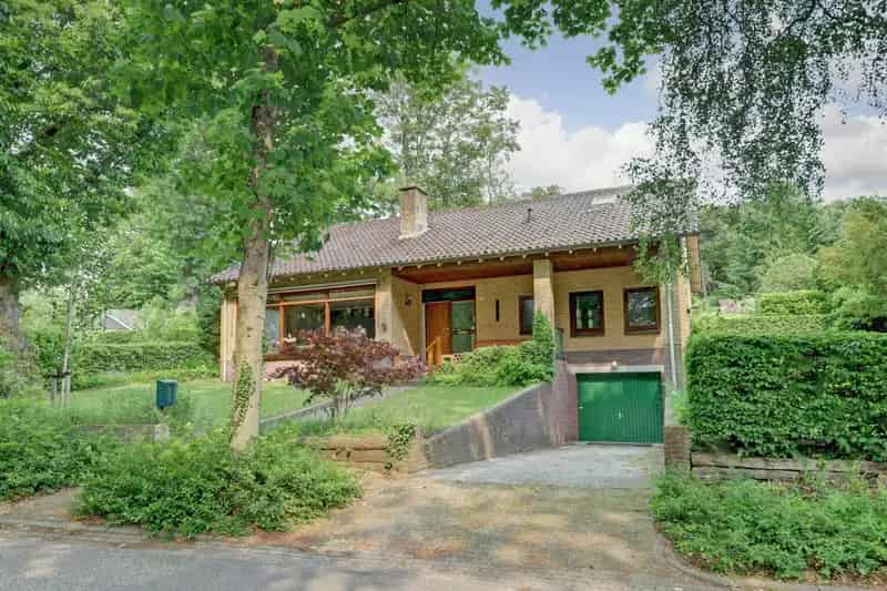 Vrijstaande Bungalow nabij Bos - Leersum