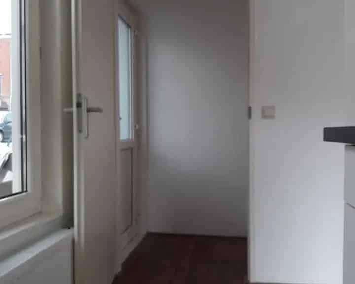 Hoekappartement Groningen: Woonark nabij centrum