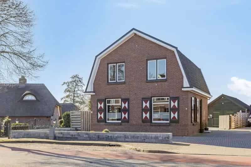 Jaren 30 woning Olst 3 slaapkamers grote tuin