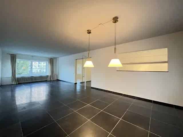 Te huur Appartement Oranjeplein Maastricht 2 slaapkamers 2 balkons