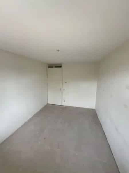 Ruime 3 Kamer Flat Indische Buurt Oost Balkon Vloerverwarming