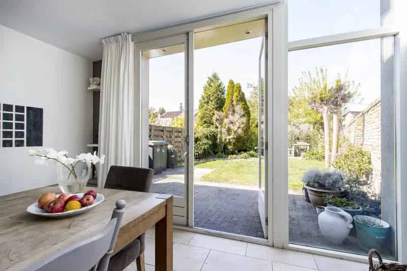 Huis te koop Zaltbommel: Sfeervolle stadswoning met tuin