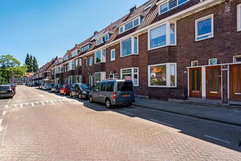 Jaren 30 Benedenwoning Overschie Diepe Tuin Kluswoning