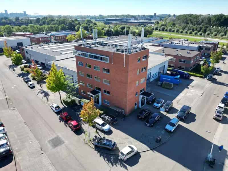 Kantoorruimte te Huur Hendrik Ido Ambacht 126 m2