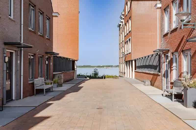 Herenhuis Hoorn Markermeer 4 slaapkamers Moderne Keuken Garage
