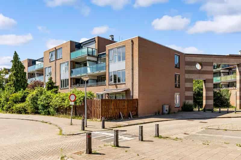 Appartement te koop: Gouverneurstraat 31 1312 AE Almere | Funda
