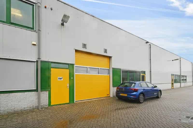 Bedrijfshal te Huur Waddinxveen 600m2 Coenecoop