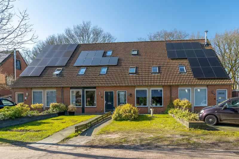 Zeer Keurige Tussenwoning Diever