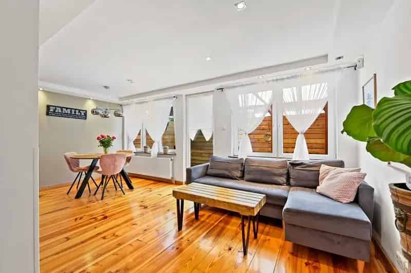 Benedenwoning Laakkwartier 64m2 2 slaapkamers tuin