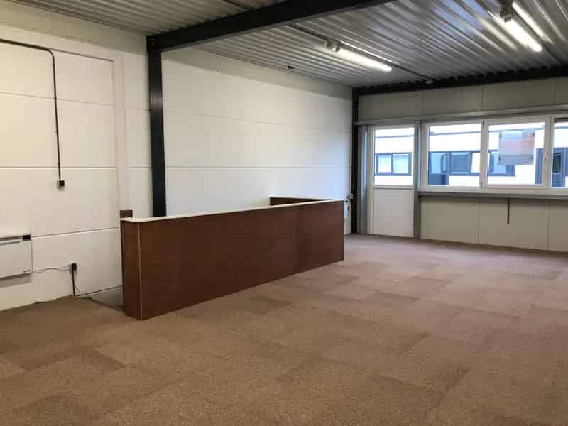 Bedrijfshal te huur Pijnacker 120m²