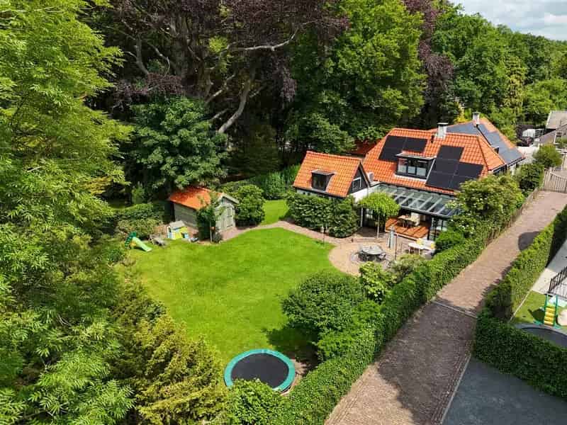 Vrijstaande Villa Nieuw Loosdrecht 251m2 4 slaapkamers