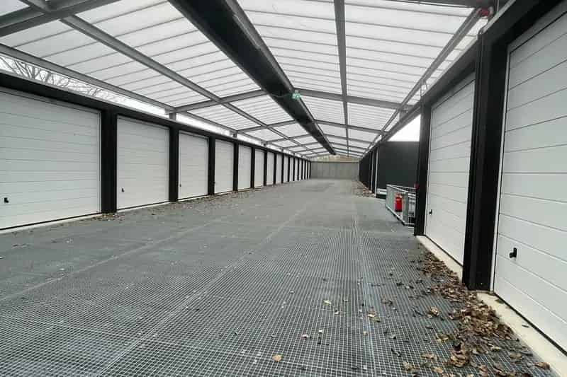 Garagebox Rotterdam - Opslag of Werkplaats - Direct Beschikbaar