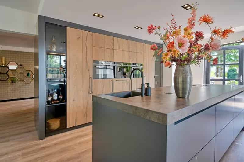 Luxe Villa te Koop Doornenburg Parktuin 256m2 Gerenoveerd Energielabel B