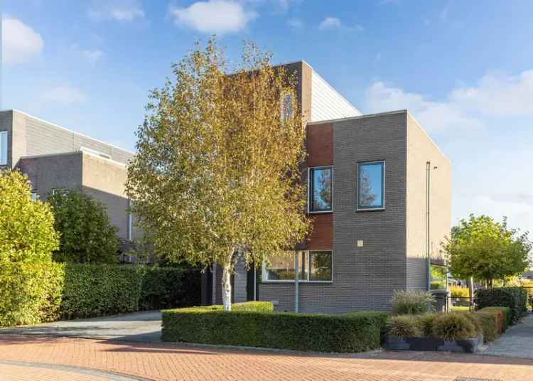 Huis Te Koop , 9, Swalp, Lemmer, Fryslân