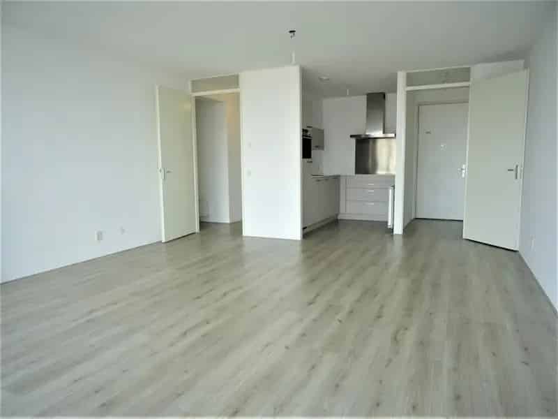 Modern Appartement Rotterdam Lloydkwartier Maas Uitzicht