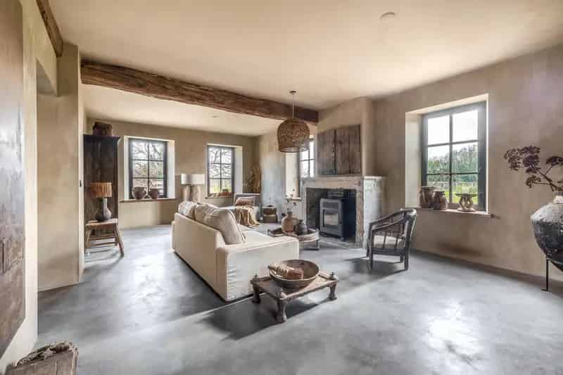 Carré Woonboerderij Velden: Ruime woning met bedrijf aan huis