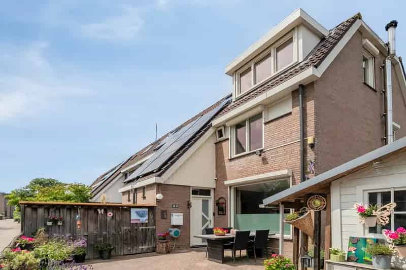 Ruime Hoekwoning Kamp 3 slaapkamers A-label Tuin Garage