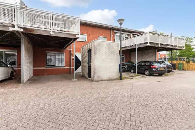 Eengezinswoning Apeldoorn: Energielabel A, Moderne Keuken Tuin Dakterras