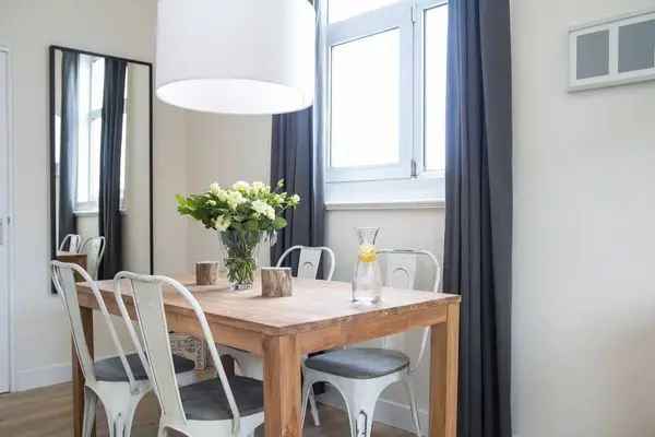 Appartement Te Huur in Den Haag, Zuid-Holland