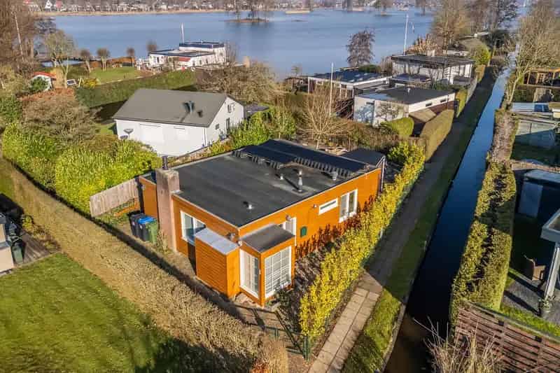 Recreatiewoning Reeuwijk 2 slaapkamers 2 ligplaatsen Elfhoevenplas