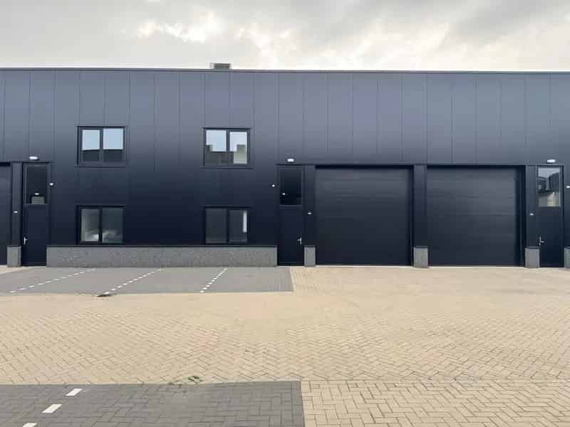 Bedrijfshal te Huur Numansdorp 170m2 A1 Locatie