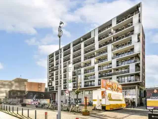 Amsterdam Nieuw-West appartement 88m2  Uitzicht Sloterplas