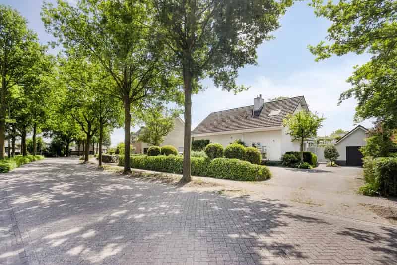 Vrijstaande Villa te Koop Liempde Zwembad Sauna 33 Zonnepanelen