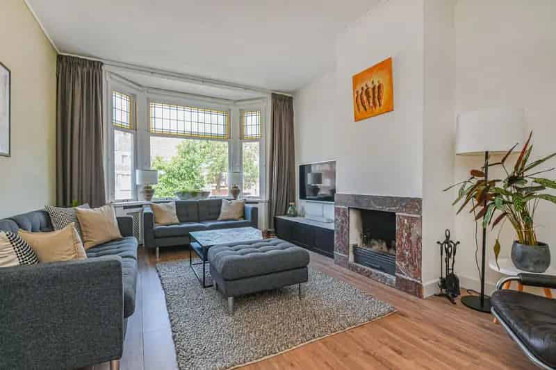 Sfeervol jaren 30 appartement Voorburg 87m2 3 slaapkamers