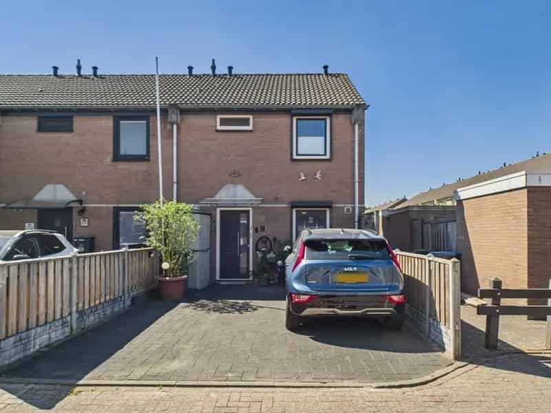 Huis Te Koop , 17, Drakenberg, Roosendaal, Noord-Brabant