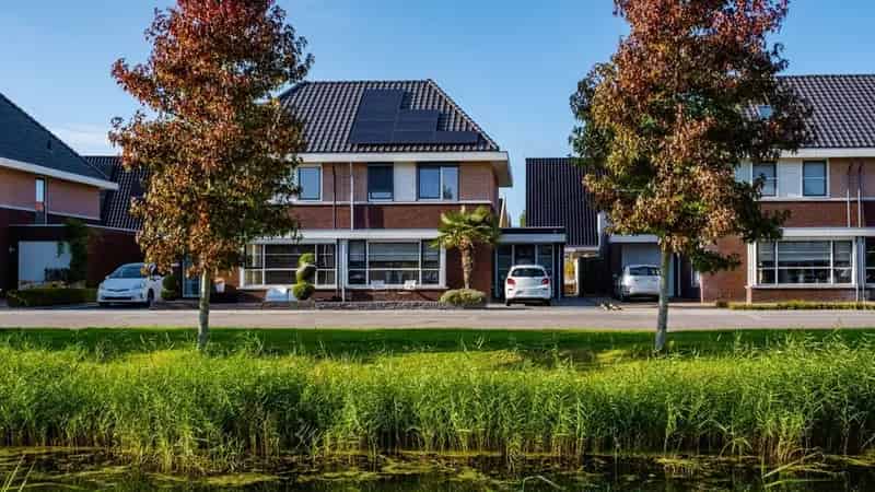 Grote gezinswoning Rotterdam 125m2 tuin parkeren