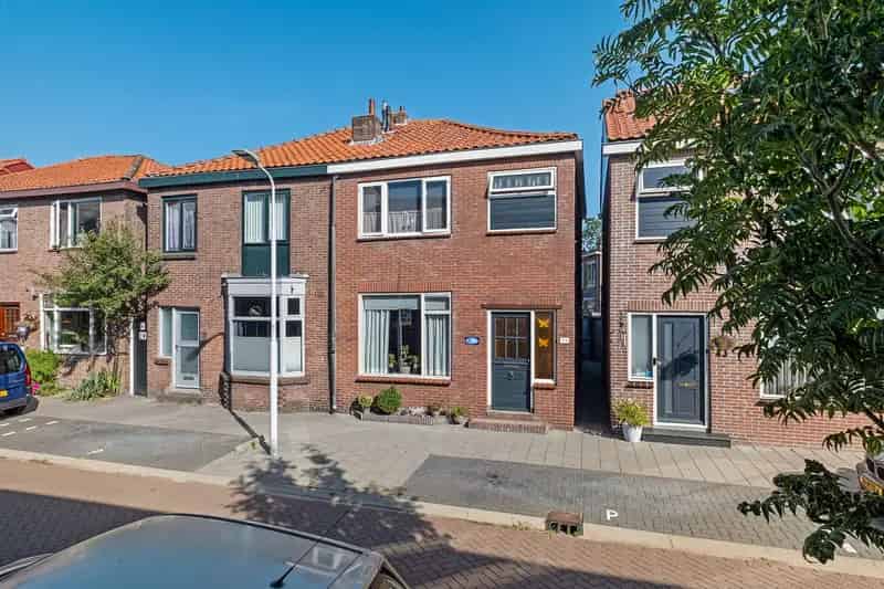 Huis te koop: Veeringstraat 41 1502 NK Zaandam | Funda