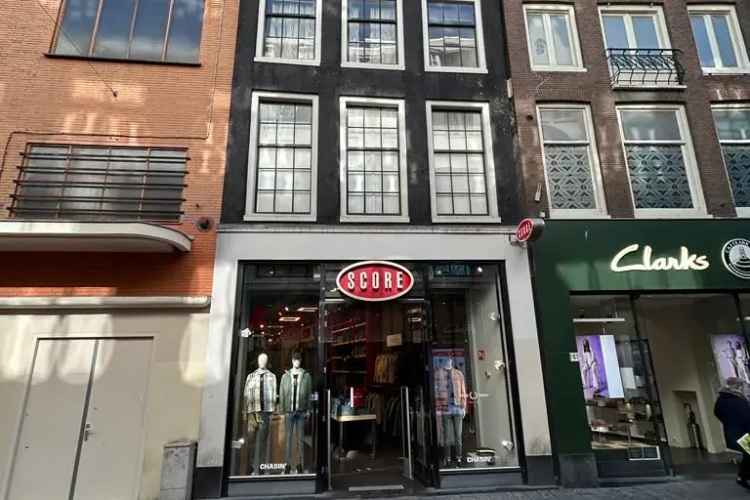 Winkel Amsterdam | Zoek winkels te huur: Nieuwendijk 179 1012 MG Amsterdam [funda in business]