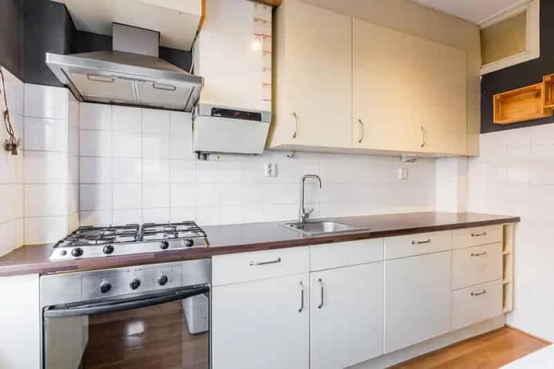 Gezellig appartement Amsterdam West tot eind augustus