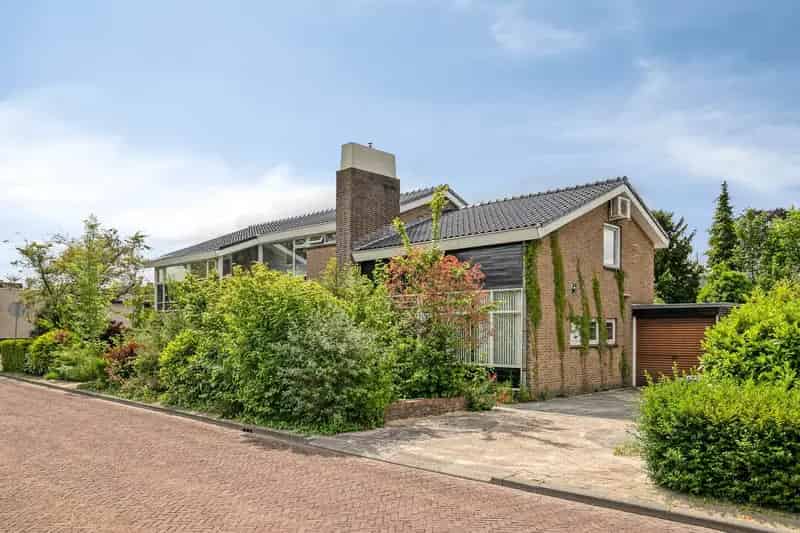 Kantoorwoning Rozenburg 5 slaapkamers Grote tuin