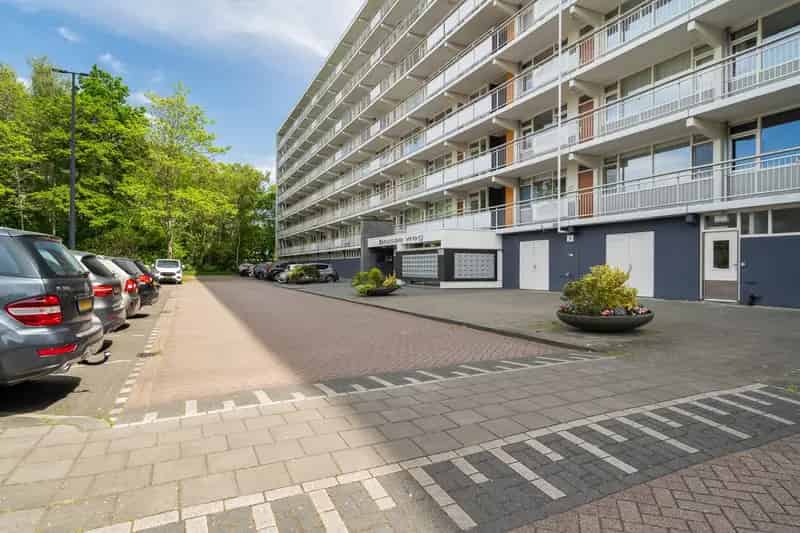 Ruim 4-kamerappartement Vlaardingen  - Balkon - Fietsenstalling