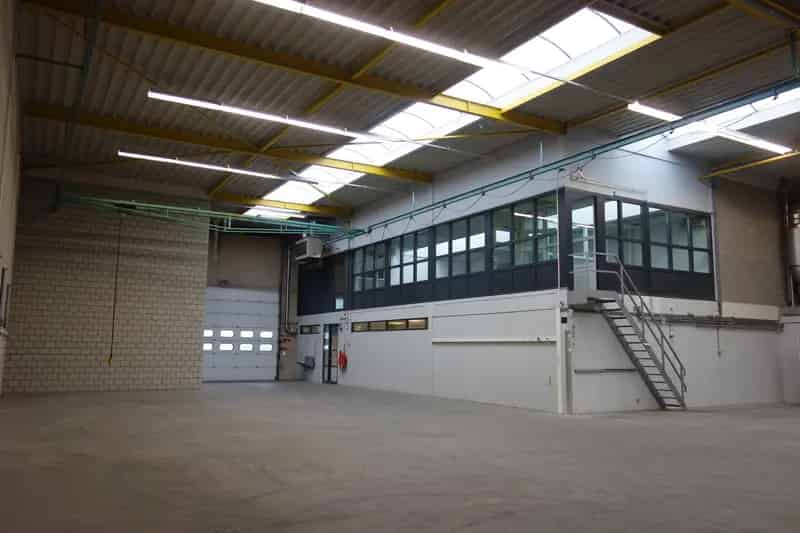 Kantoor Bedrijfsruimte 1135m2 De Herven Den Bosch