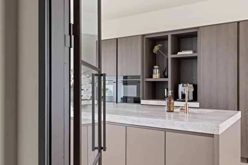 Luxe Bovenwoning Dordrecht 162m2 2 Slaapkamers Balkon