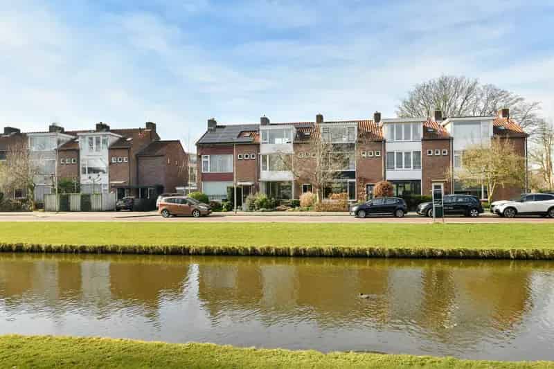 Huis te koop Amstelveen Elsrijk 137m2 uitbreidbaar tot 155m2