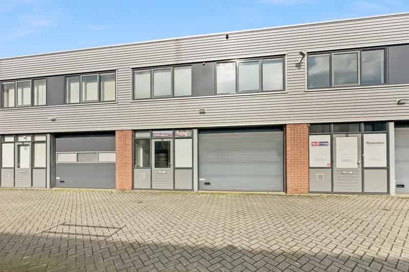 Bedrijfshal te Huur Velsen Noord Business Park Ymond