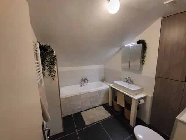 5 Kamer Maisonnette Leiden Roodenburgerdistrict te Huur