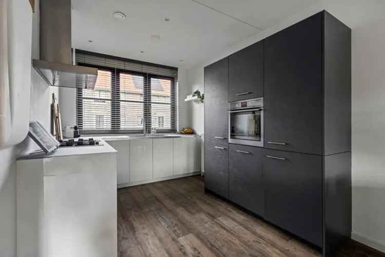 Moderne Tussenwoning 4 Slaapkamers Oerle Zuid